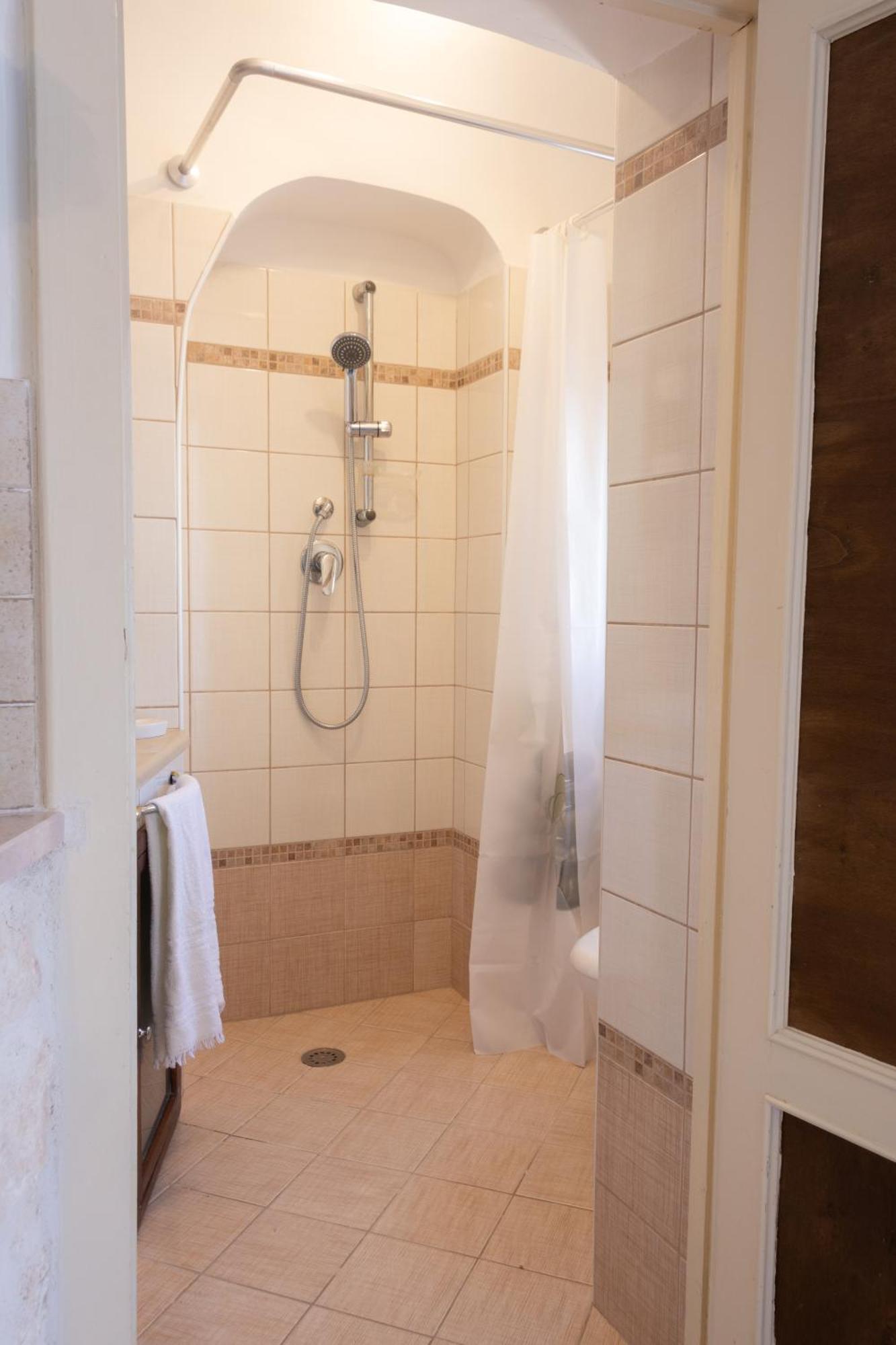 הוילה אוסטוני Casa Don Paulu מראה חיצוני תמונה