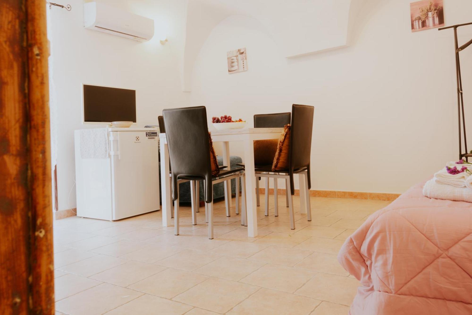 הוילה אוסטוני Casa Don Paulu מראה חיצוני תמונה